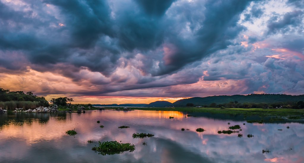 Lake Chivero Recreational Park thumbnail